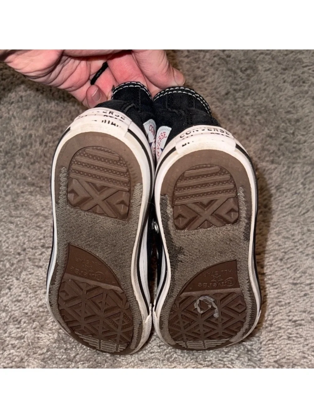 Converse Chuck Taylor All Star High Top Kids Sneakers Youth Size 13.5